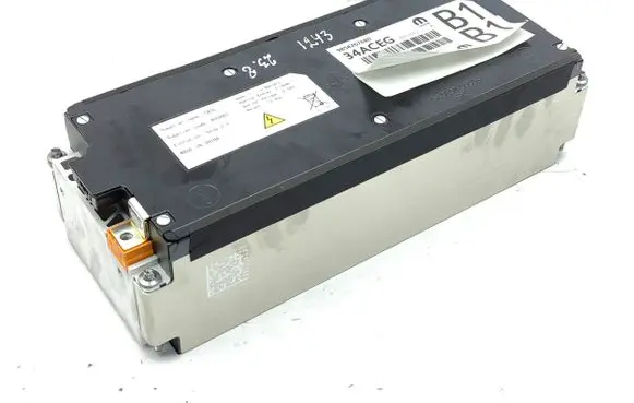 Jeep Avenger Hybrid / Electric Car Battery Cell 9854207680 D7S2557
