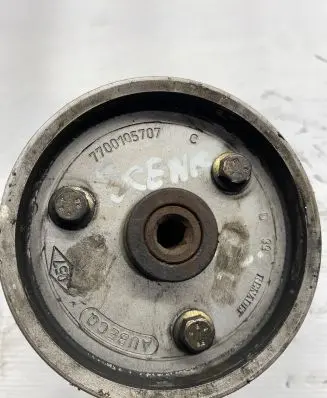 Renault Scenic II - Grand scenic II Power steering pump 7700105707
