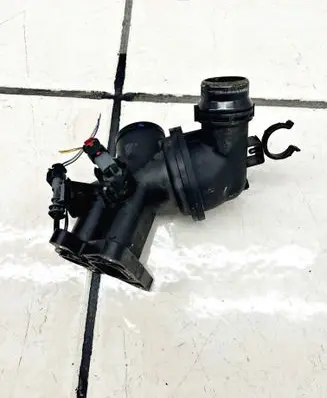 Land Rover Evoque I Thermostat G4D38575BC