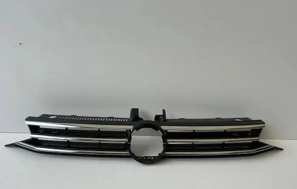 Volkswagen Touran III Front bumper upper radiator grill 5TA853651H