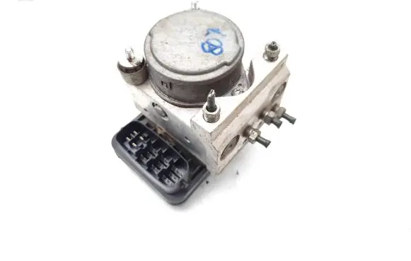 Toyota Hilux (AN10, AN20, AN30) ABS Pump 4451071030 13511019490 8954171030