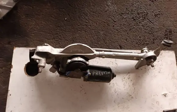 Toyota Previa (XR10, XR20) I Front wiper linkage 