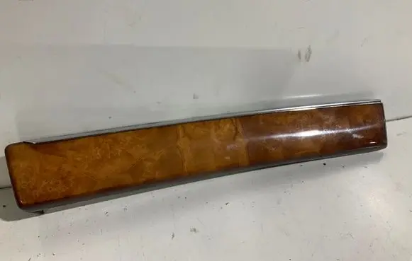 Mercedes-Benz E W211 Panel trim A2116800371 2116800371