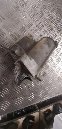 Renault Trafic II (X83) Starter motor 8200568535