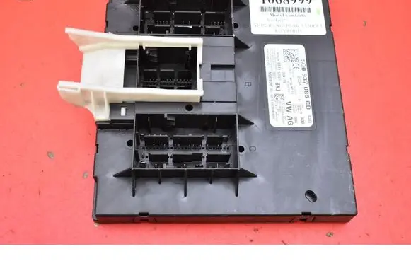 Volkswagen Golf Sportsvan Comfort/convenience module 5Q0937086CD