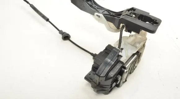 KIA Ceed Front door lock 