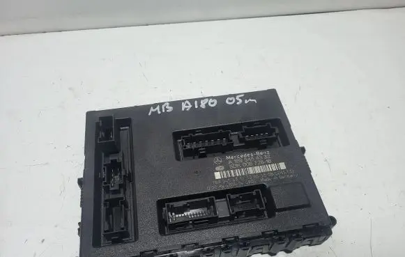 Mercedes-Benz A W169 Comfort/convenience module A1695454332 5DK00872816