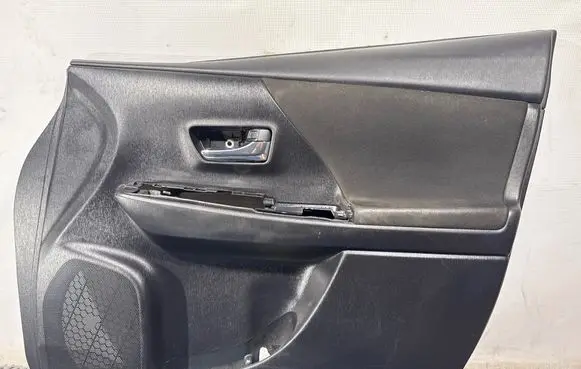 Toyota Prius+ (ZVW40) Front door card panel trim 67763