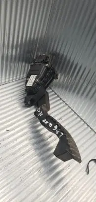 Renault Laguna II Accelerator throttle pedal 6PV00811900 8200002904 0016102