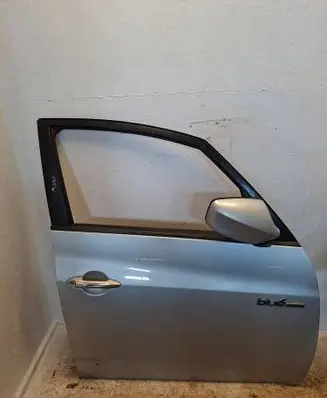 Hyundai ix20 Front door