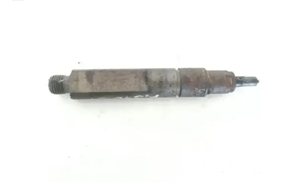 Volvo S40, V40 Fuel injector 7700875036 0432193753