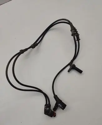 Mercedes-Benz E W212 ABS brake wheel speed sensor A2125401605 A0535459328