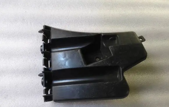 Front bumper mounting bracket