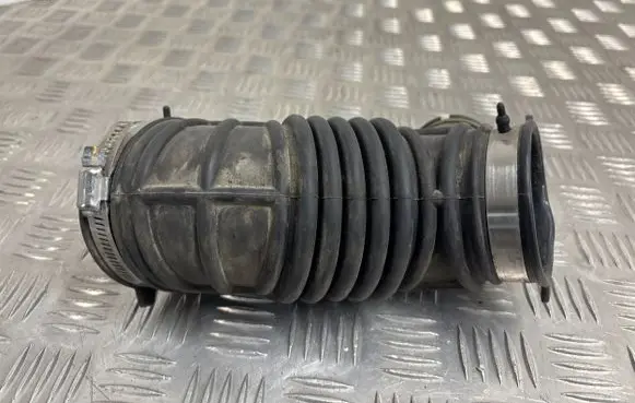 Renault Koleos I Intercooler hose/pipe