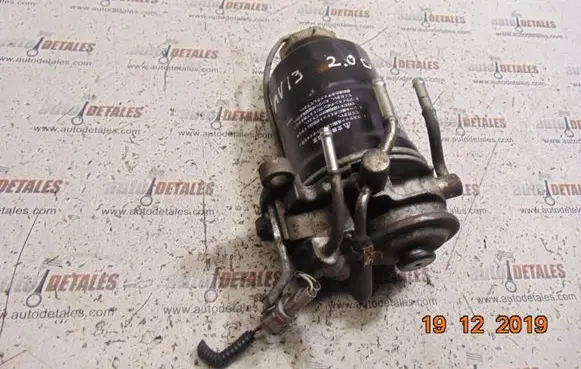 Toyota Avensis T270 Fuel filter housing 