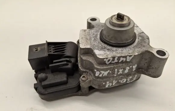 BMW 3 F30 F35 F31 Gearbox-reducer motor 8623345
