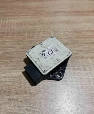 BMW 5 E60 E61 ESP acceleration yaw rate sensor 0265005615 6768680