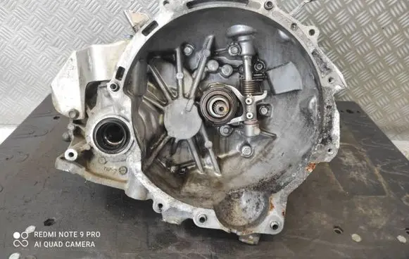 Mitsubishi Space Star Manual 5 speed gearbox 2500A349 Y505063 F5MBD1AAZ