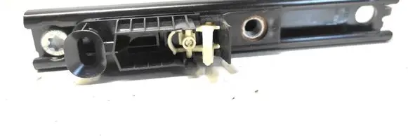 Land Rover Discovery 3 - LR3 Seat belt adjustment rail 532092200A