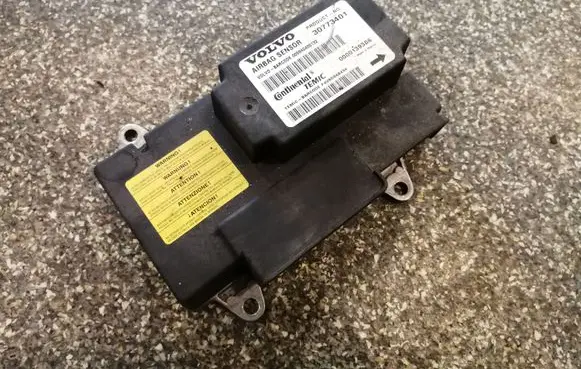 Volvo V50 Airbag control unit/module 30773401