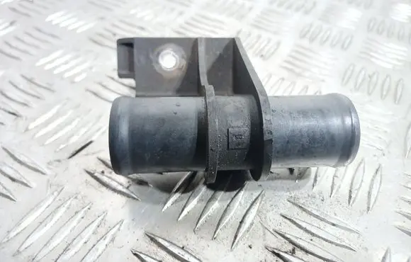 Mazda CX-7 Engine coolant pipe/hose
