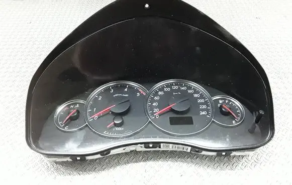 Subaru Legacy Speedometer (instrument cluster) 0340002
