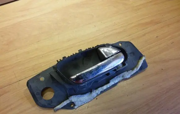 Peugeot 607 Rear door interior handle 9629160577