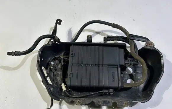 Ford Mustang V Active carbon filter fuel vapour canister ar339e857a
