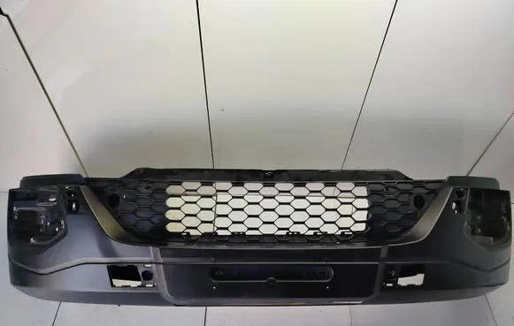 Iveco Daily 6th gen Front bumper 5801529745