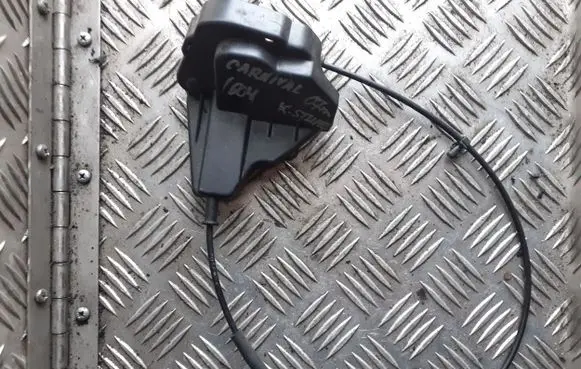 KIA Carnival Sliding door lock 