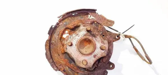 Toyota Yaris Rear wheel hub