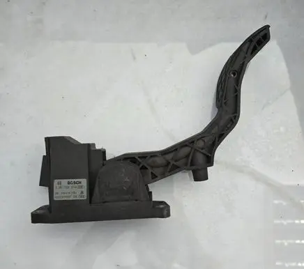 Skoda Fabia Mk1 (6Y) Accelerator throttle pedal 0281002374 391200414YB3 6Q2721503F