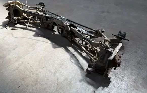 BMW iX1 Rear axle beam 333164184 10353212 333164134