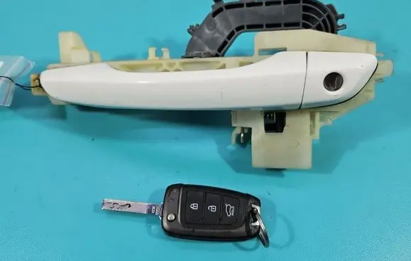 Hyundai i30 Front door exterior handle 9320003100 IMPRK1603396