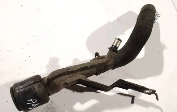Nissan NV200 Fuel tank filler neck pipe 