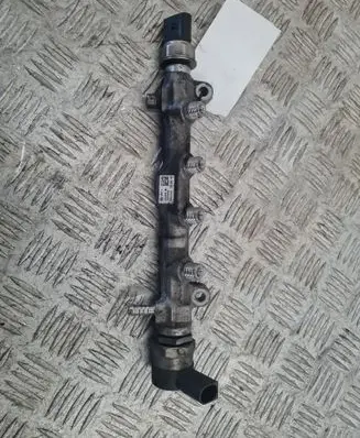 Volkswagen Golf VII Fuel main line pipe 057130764AB
