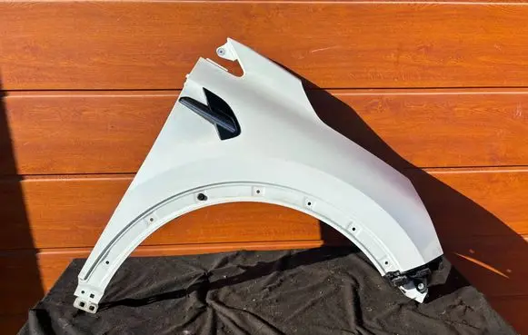 Renault Captur II Fender 