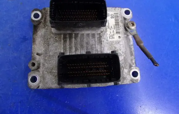 Opel Corsa C Engine control unit/module ECU 55350552