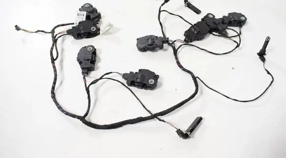 Mini Cooper Countryman R60 Air flap motor/actuator 9238084 9229494