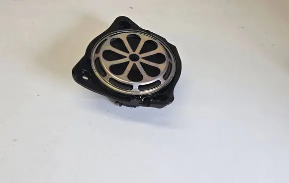 Mercedes-Benz CLS W257 Subwoofer speaker A2058201202