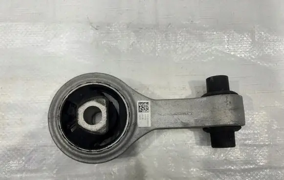 Fiat Tipo Gearbox mounting bracket 52026840