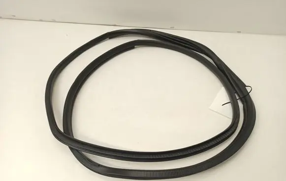 Subaru Legacy Rubber seal rear door 3H2023I40