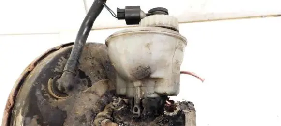 Master brake cylinder