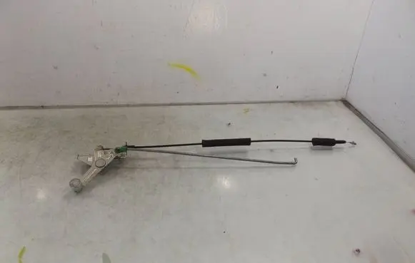 Mazda 5 Rear door lock