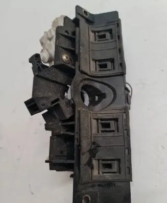 Audi A6 S6 C5 4B Tailgate/trunk/boot lock/catch/latch 4B0827565H 8D9827565H