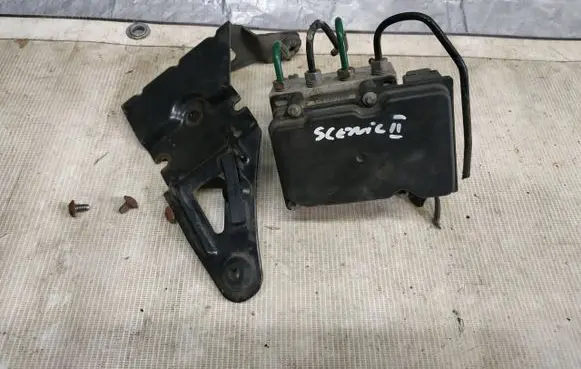 Renault Scenic II - Grand scenic II ABS Pump 0265800519