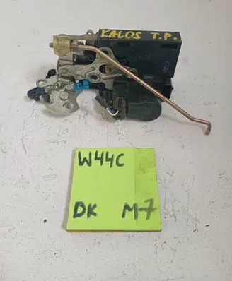 Chevrolet Spark Front door lock 1212123