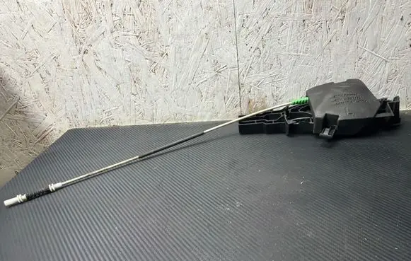 BMW X3 G01 Rear door exterior handle/bracket 51217331739