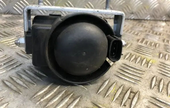 Lexus RX 330 - 350 - 400H Alarm system siren 8904048020