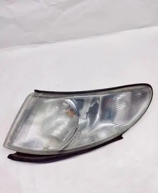 Saab 9-3 Ver1 Front indicator light 467647